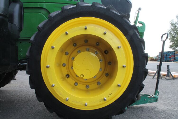 John Deere traktorokkal kompatibilis Vari-Quick felni és művelőkerék
